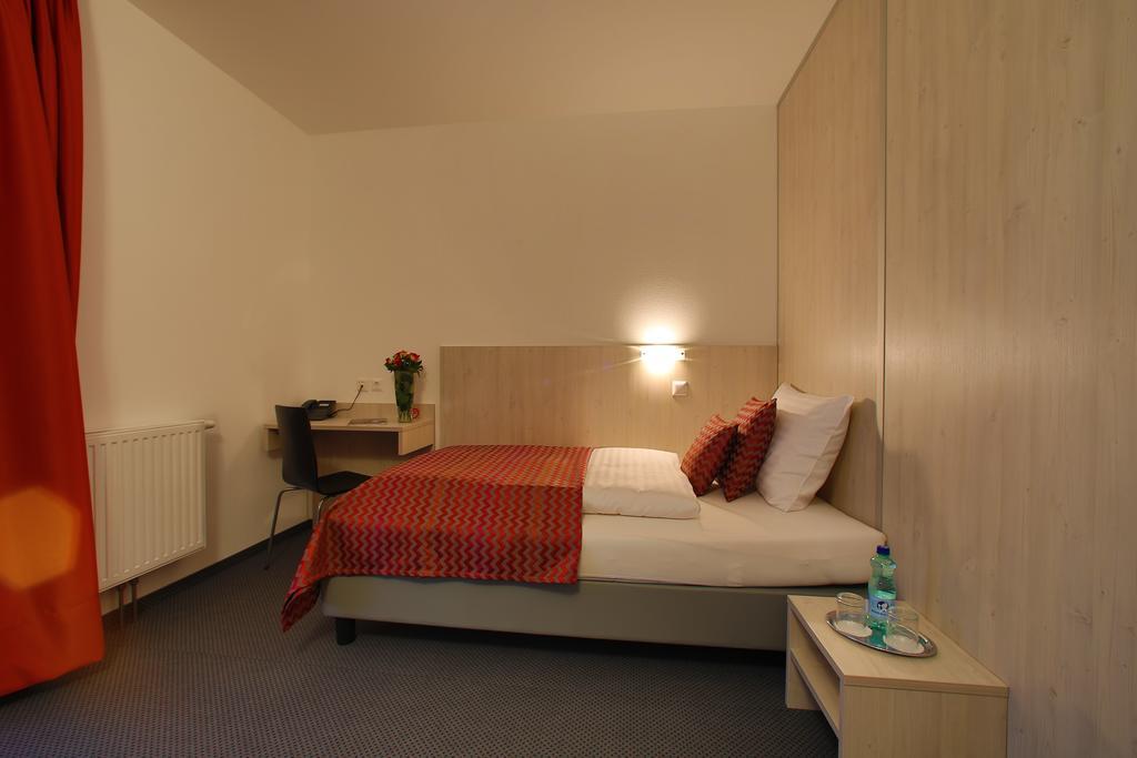 Best Sleep Hotel Spielberg Bei Knittelfeld Camera foto