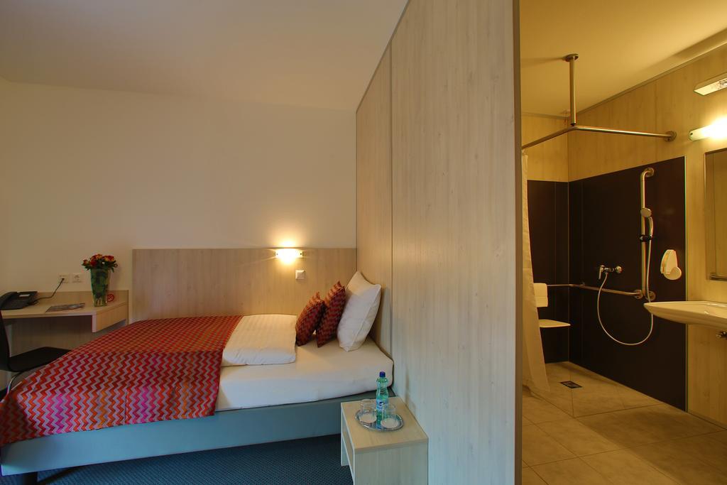 Best Sleep Hotel Spielberg Bei Knittelfeld Camera foto